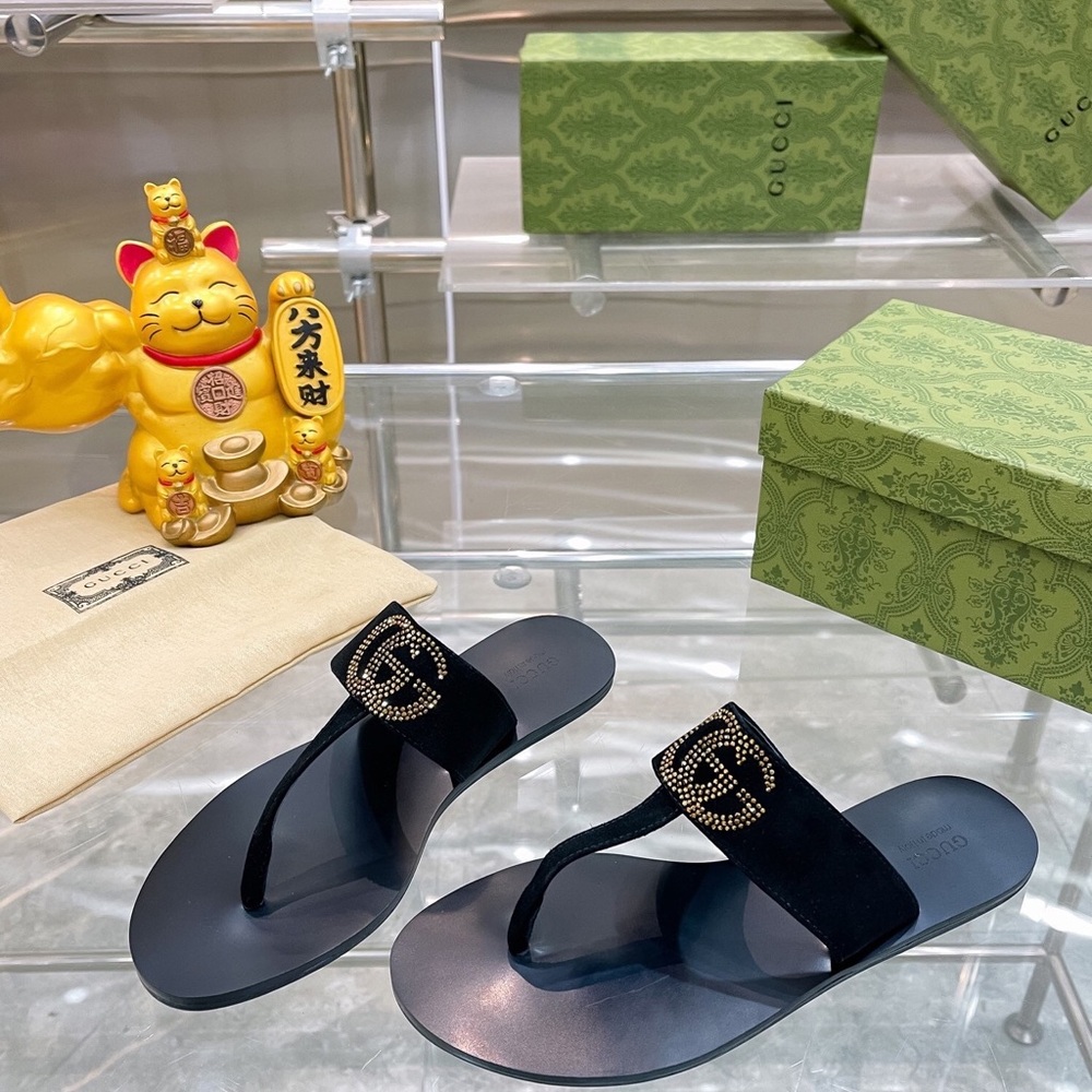 Gucci Black Sandals with Gold Logo